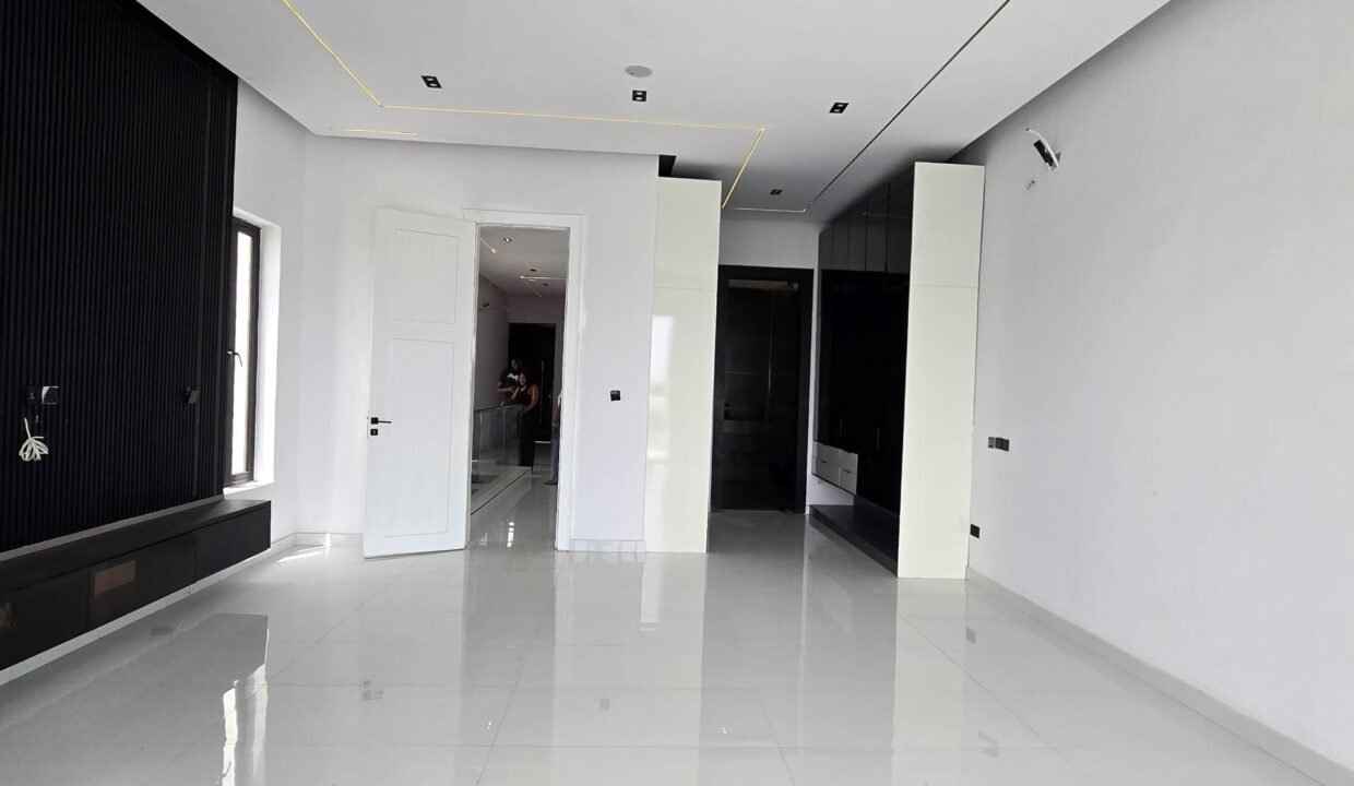 IMG-20250511-WA0124